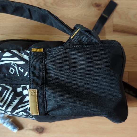 Focused Space. Unisex Tribal Print Backpack. Zippered Front Pocket. - Picture 5 of 14